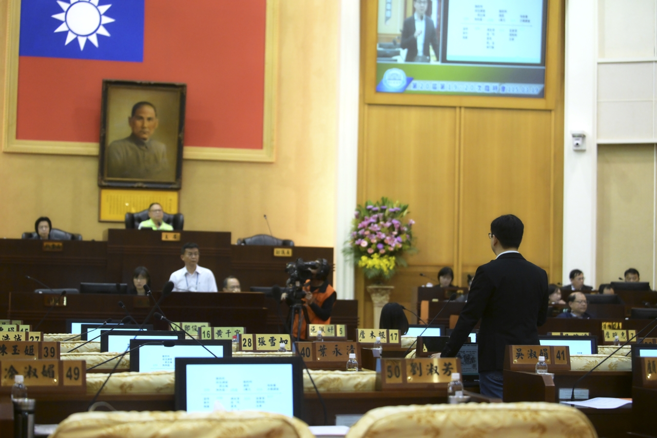 【第二十屆 】2026-03-19 第20屆第19、20次臨時會-聯席會議